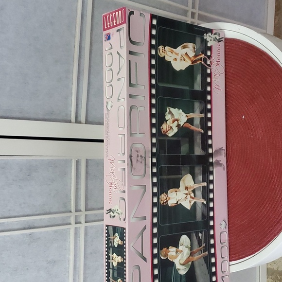 New Marilyn Monroe Legends Puzzle by Panorific - Picture 5 of 8